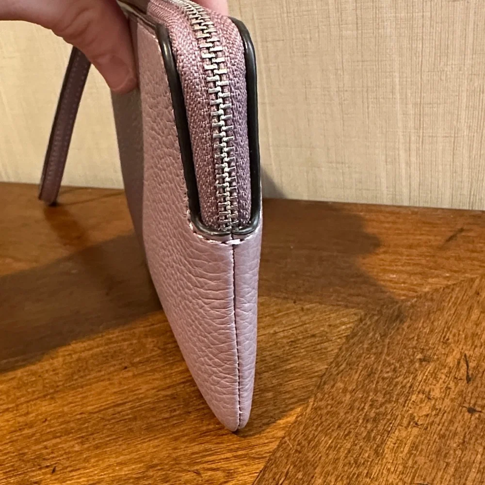 COACH Jasmine Leather Zip Wristlet in Dusty Lilac - Picture 5 of 9